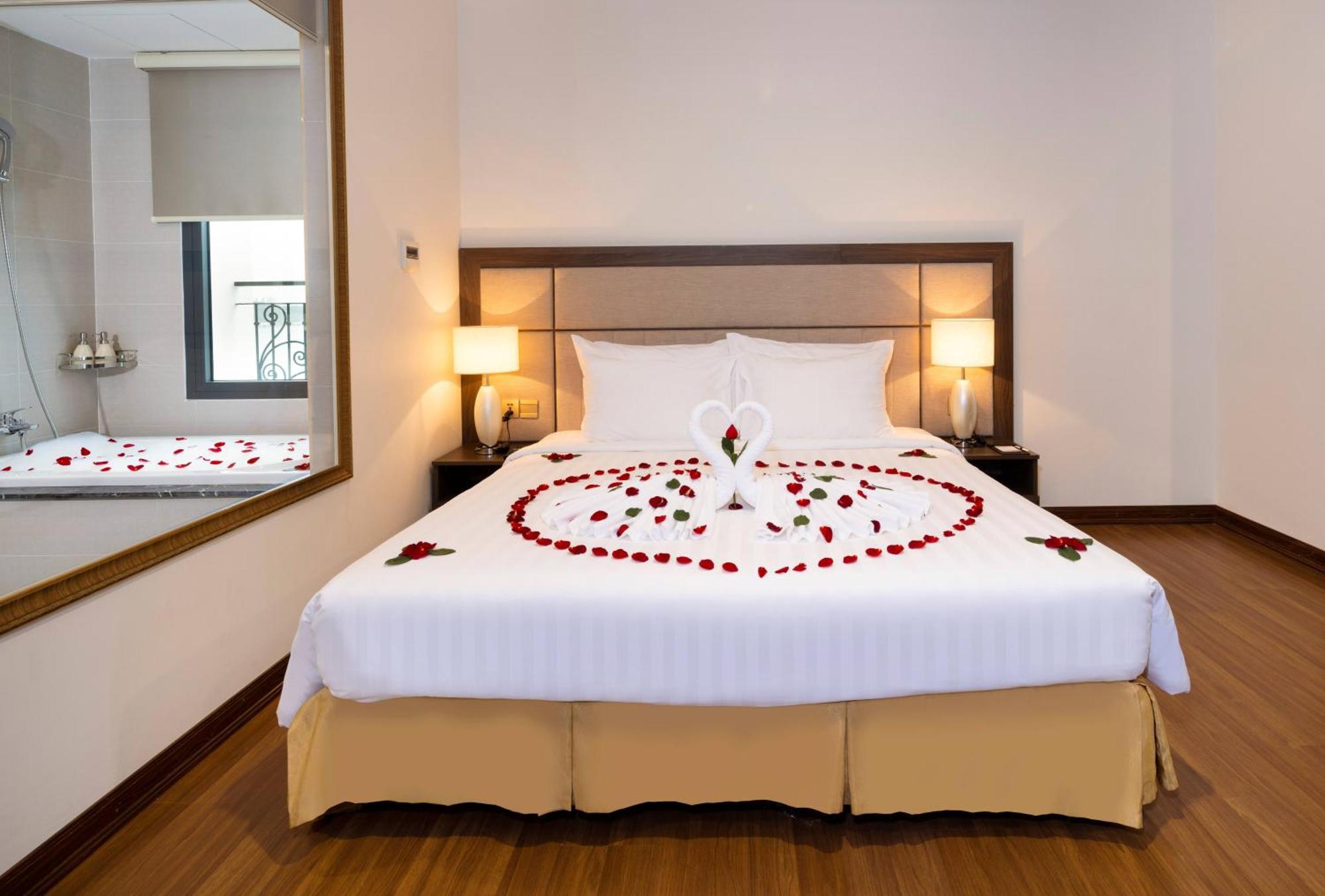 Daphovina Hotel نها ترانج المظهر الخارجي الصورة