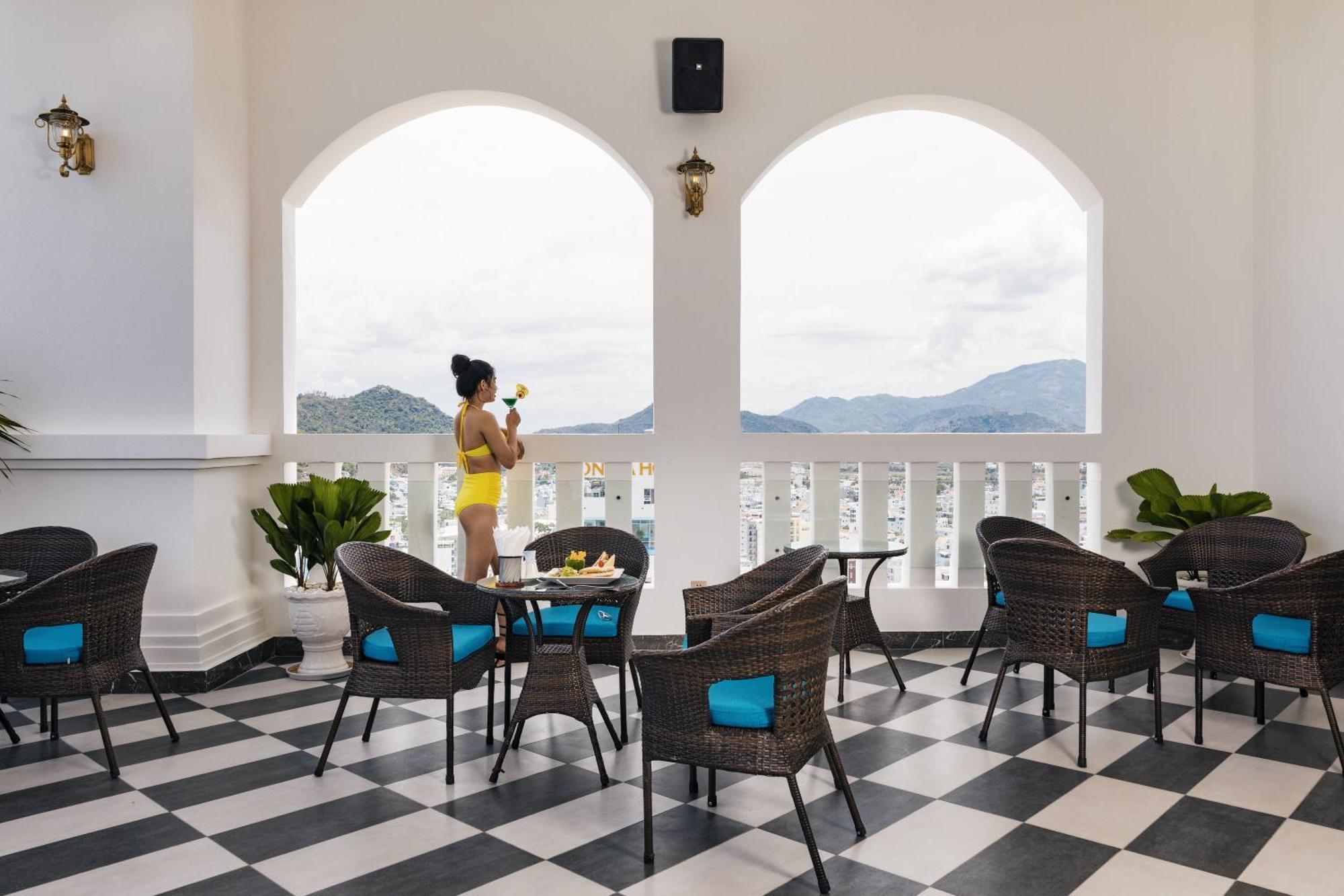 Daphovina Hotel نها ترانج المظهر الخارجي الصورة