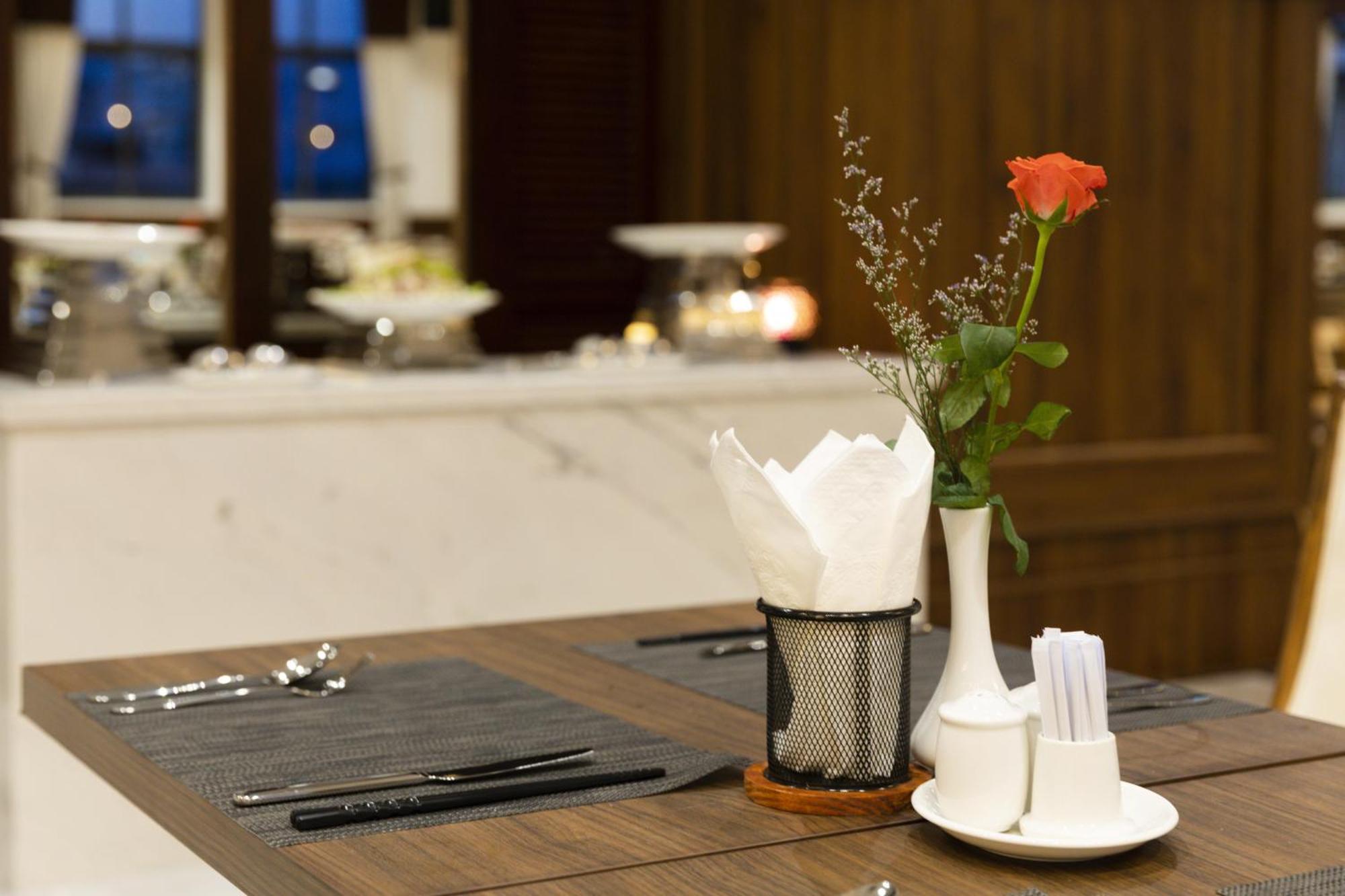 Daphovina Hotel نها ترانج المظهر الخارجي الصورة