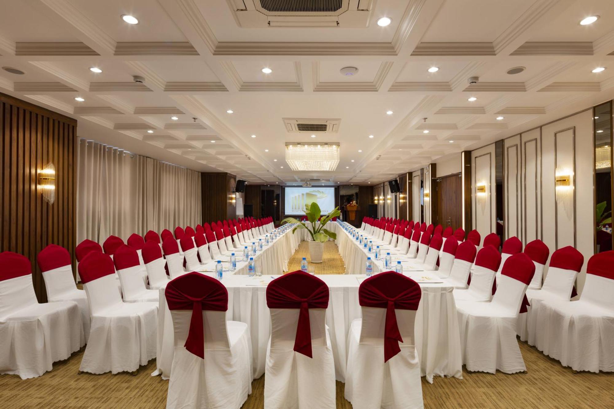 Daphovina Hotel نها ترانج المظهر الخارجي الصورة