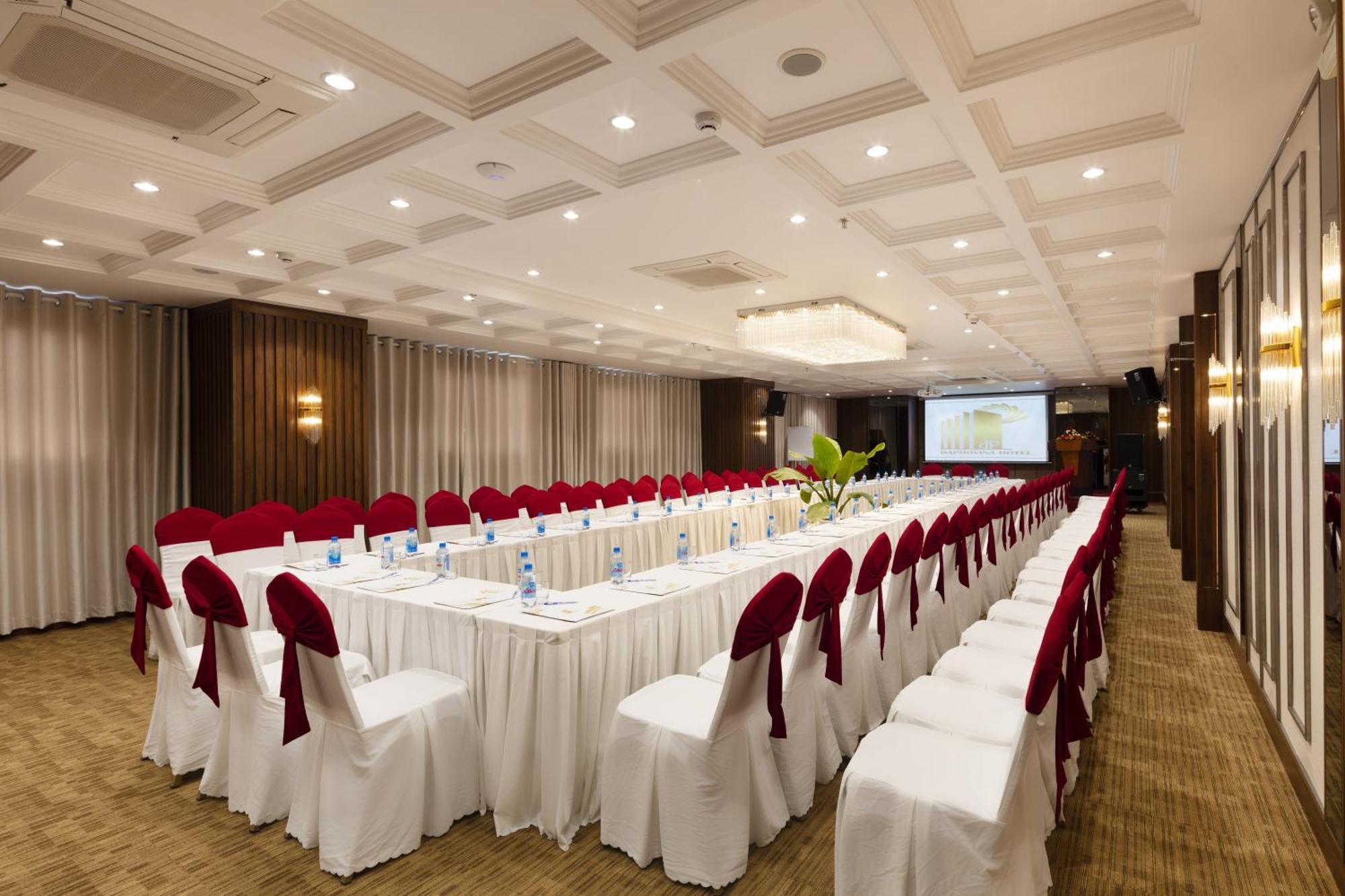 Daphovina Hotel نها ترانج المظهر الخارجي الصورة